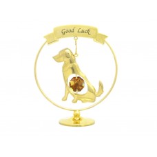 Apzeltīts Suns aplītī ar uzrakstu ,,Good Luck" ( Labu veiksmi )